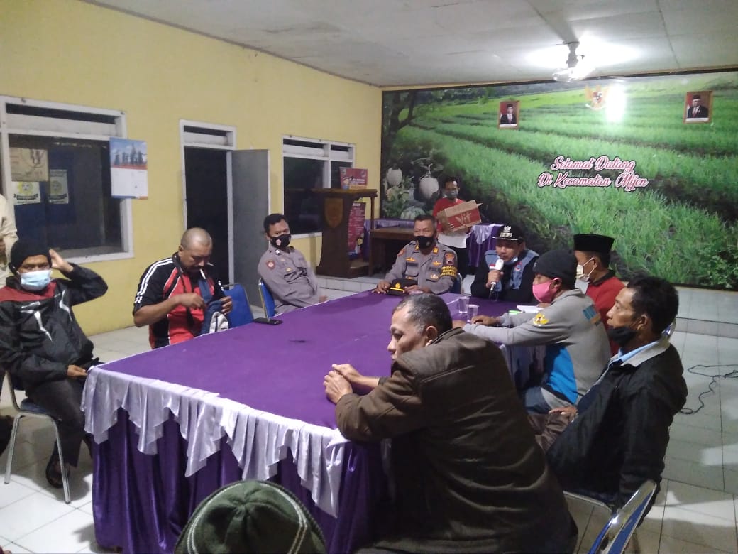 Rapat Koordinasi Tentang Penanganan Tanggul Kritis Sungai Wulan Tanggul Kiri Desa Mijen Kabupaten Demak