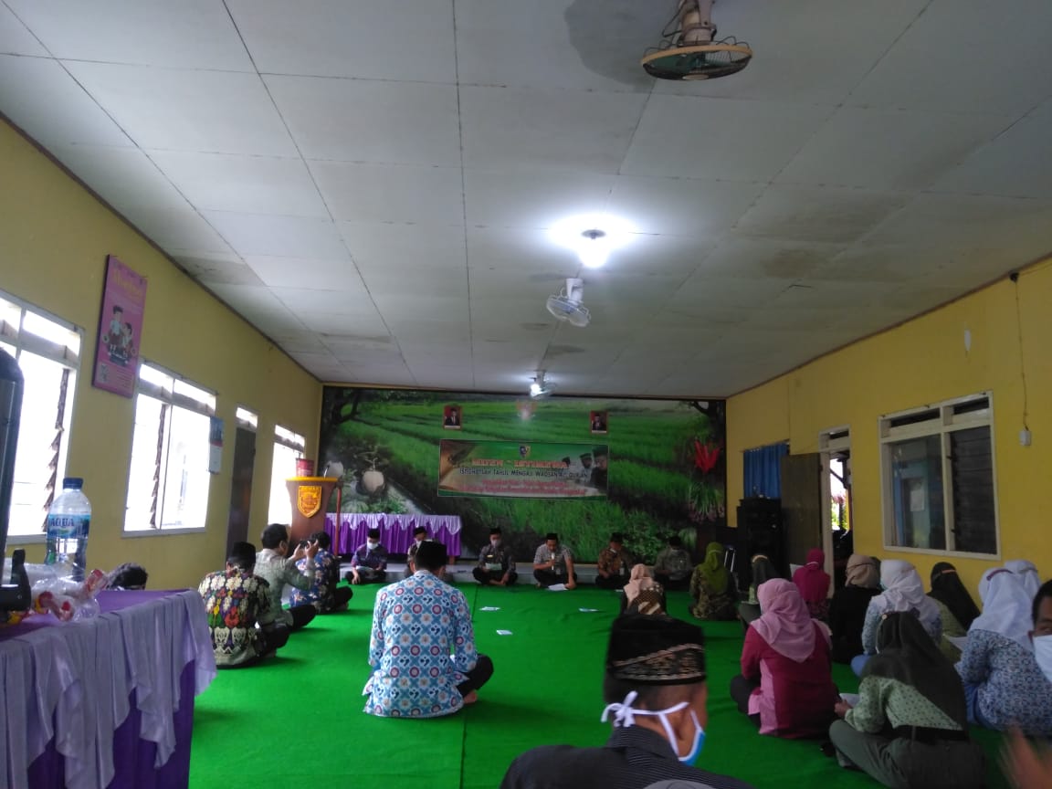 Kegiatan Tiap Hari Kamis Istigosah, Tahlil, Mengaji Waosan Al quran ( Mijen Istimewa ) di Kecamatan Mijen Kabupaten Demak