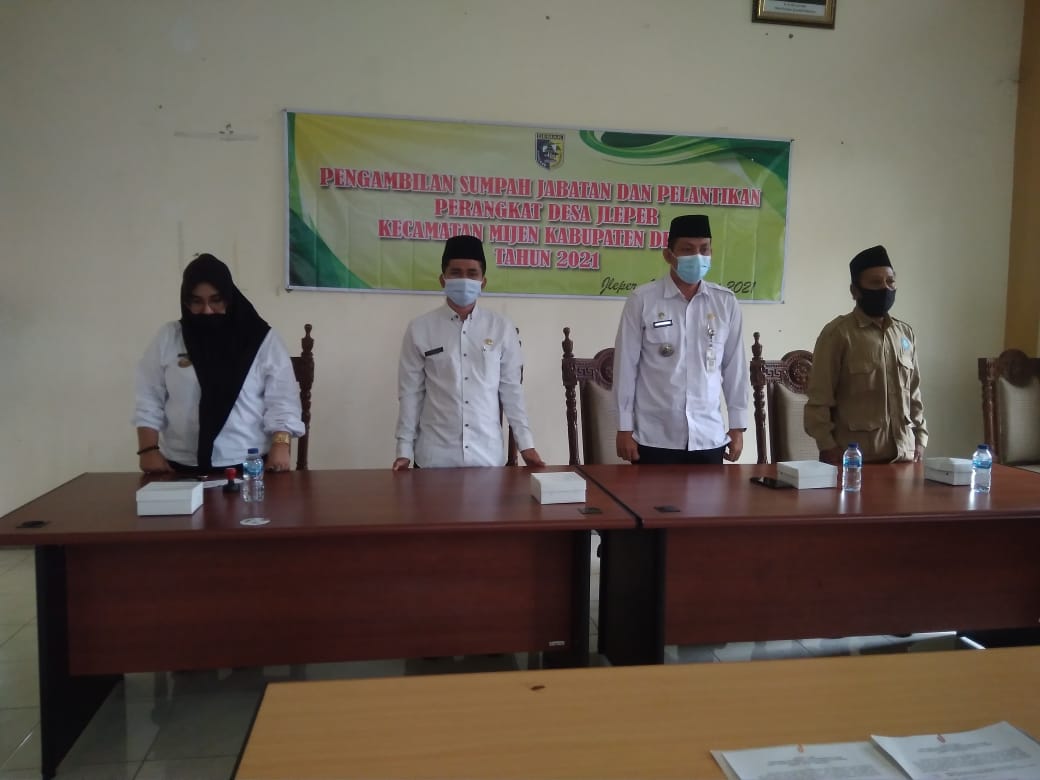 Pengambilan Sumpah Dan Pelantikan Perangkat Desa Jleper Kecamatan Mijen Kabupaten Demak Tahun 2021