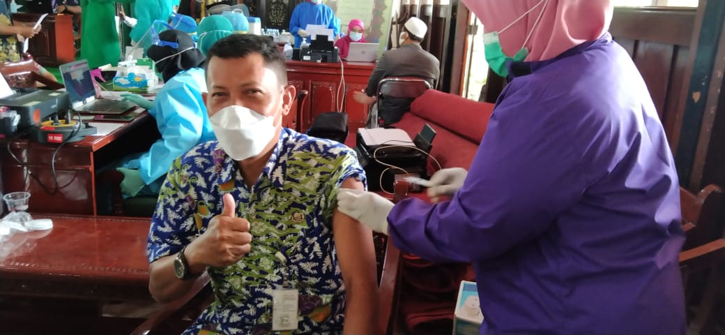 Kegiatan Pelaksanaan Vaksinasi Covid – 19 Bagi Pejabat Struktural di Lingkungan Pemerintah Kabupaten Demak tahun 2021