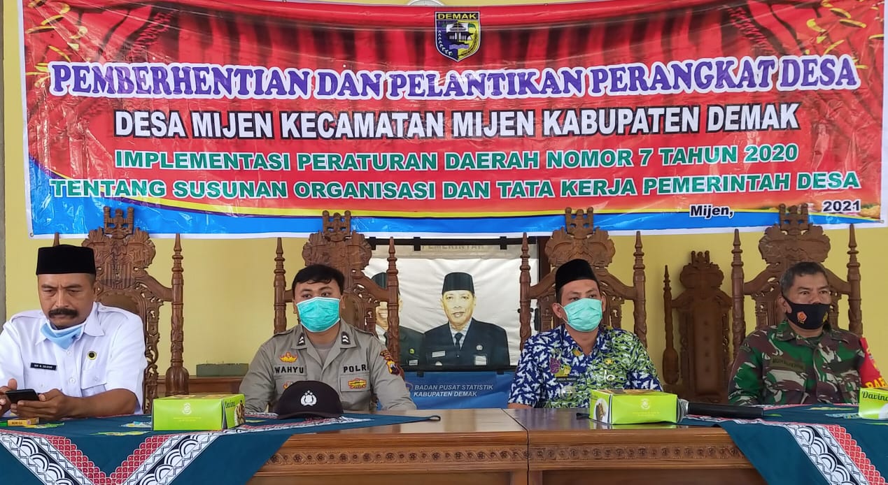 Pengambilan Sumpah Jabatan Dan Pelantikan Perangkat Desa Mijen Kecamatan Mijen Kabupaten Demak Tahun 2021