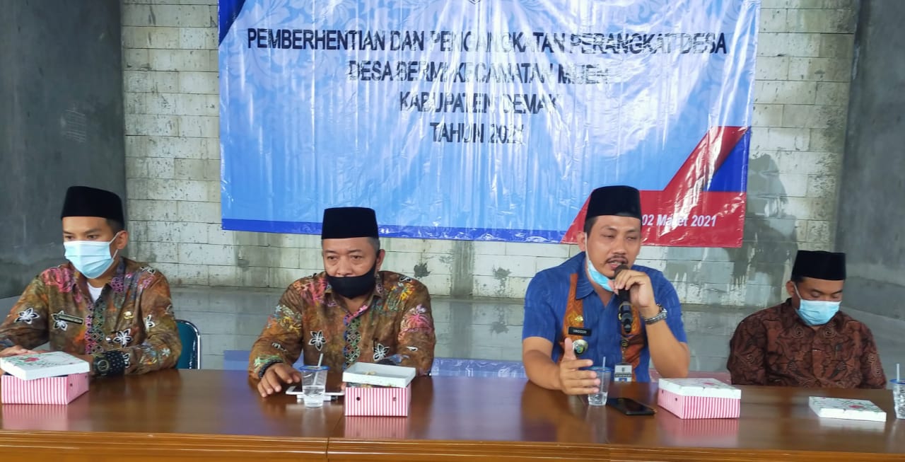 Pengambilan Sumpah Jabatan dan Pelantikan Perangkat Desa Bermi Kecamatan Mijen Kabupaten Demak Tahun 2021