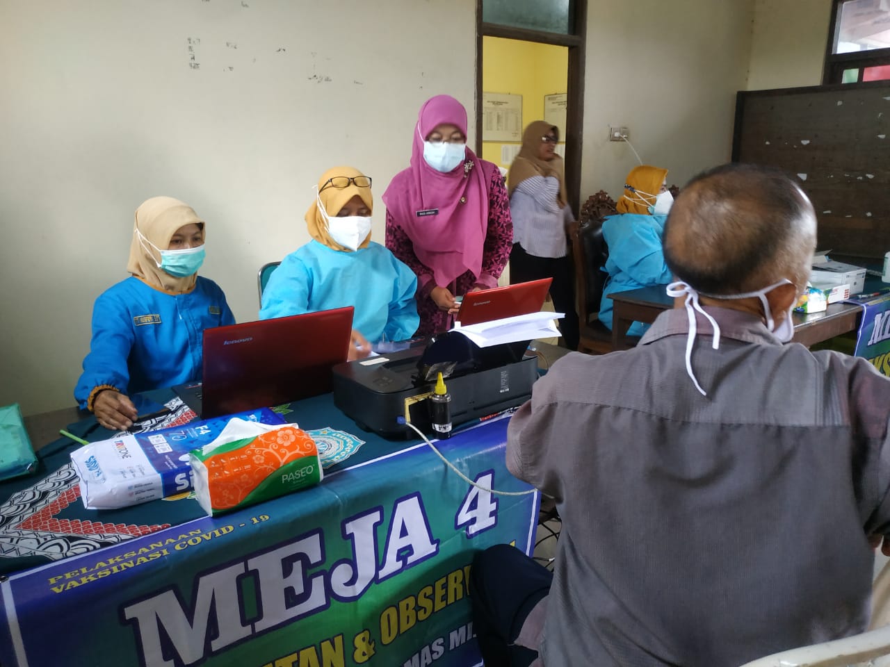 MONITORING VAKSINASI COVID – 19 BAGI LANSIA DARI PUSKESMAS MIJEN 2 DI DESA REJOSARI KECAMATAN MIJEN KABUPATEN DEMAK