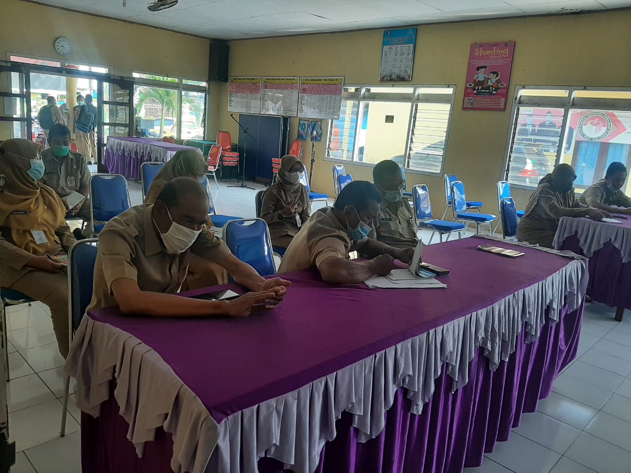 RAPAT STAF KECAMATAN MIJEN KABUPATEN DEMAK TAHUN 2021