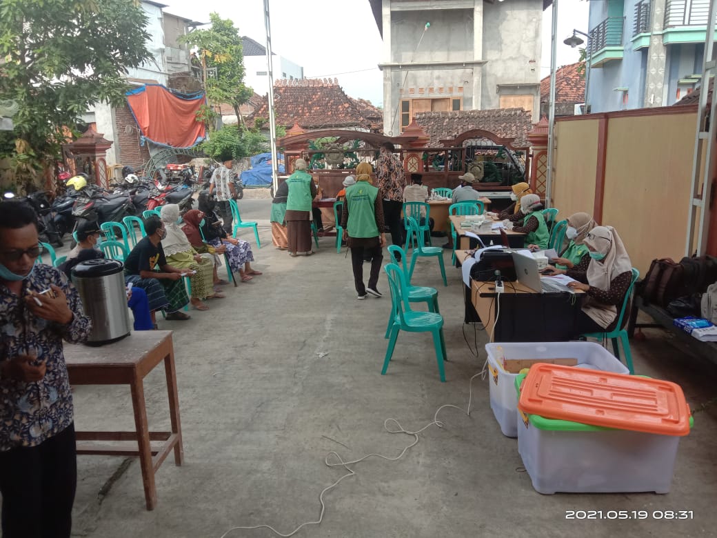 KEGIATAN VAKSINASI COVID-19 DOSIS 1 ( PFIZER ) DI DESA PASIR KECAMATAN MIJEN KABUPATEN DEMAK TAHUN 2021