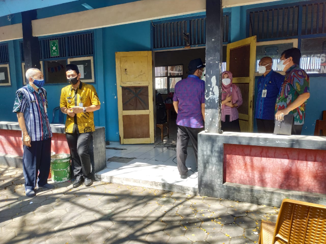 KEGIATAN MONITORING VAKSINASI COVID-19  TERPUSAT SE WILAYAH KECAMATAN MIJEN DAN SE WILAYAH KECAMATAN WEDUNG DI SMP NEGERI 2 KECAMATAN MIJEN KABUPATEN DEMAK TAHUN 2021