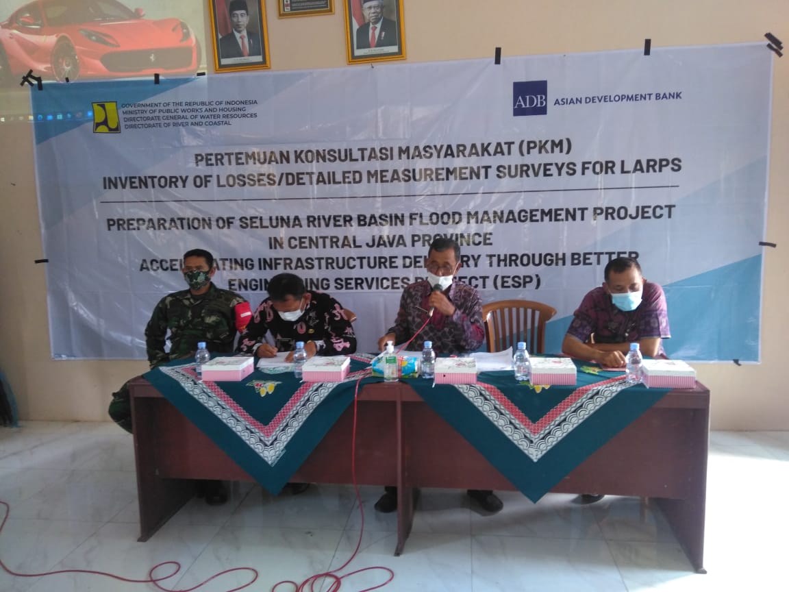 SOSIALISASI PERTEMUAN KONSULTASI MASYARAKAT ( PKM ) TENTANG NORMALISASI SUNGAI SWD 1 SUNGAI SERANG DARI BALAI BESAR SUNGAI PEMALI JUANA ( BBWS ) SEMARANG DI DESA NGEGOT KECAMATAN MIJEN KABUPATEN DEMAK TAHUN 2021