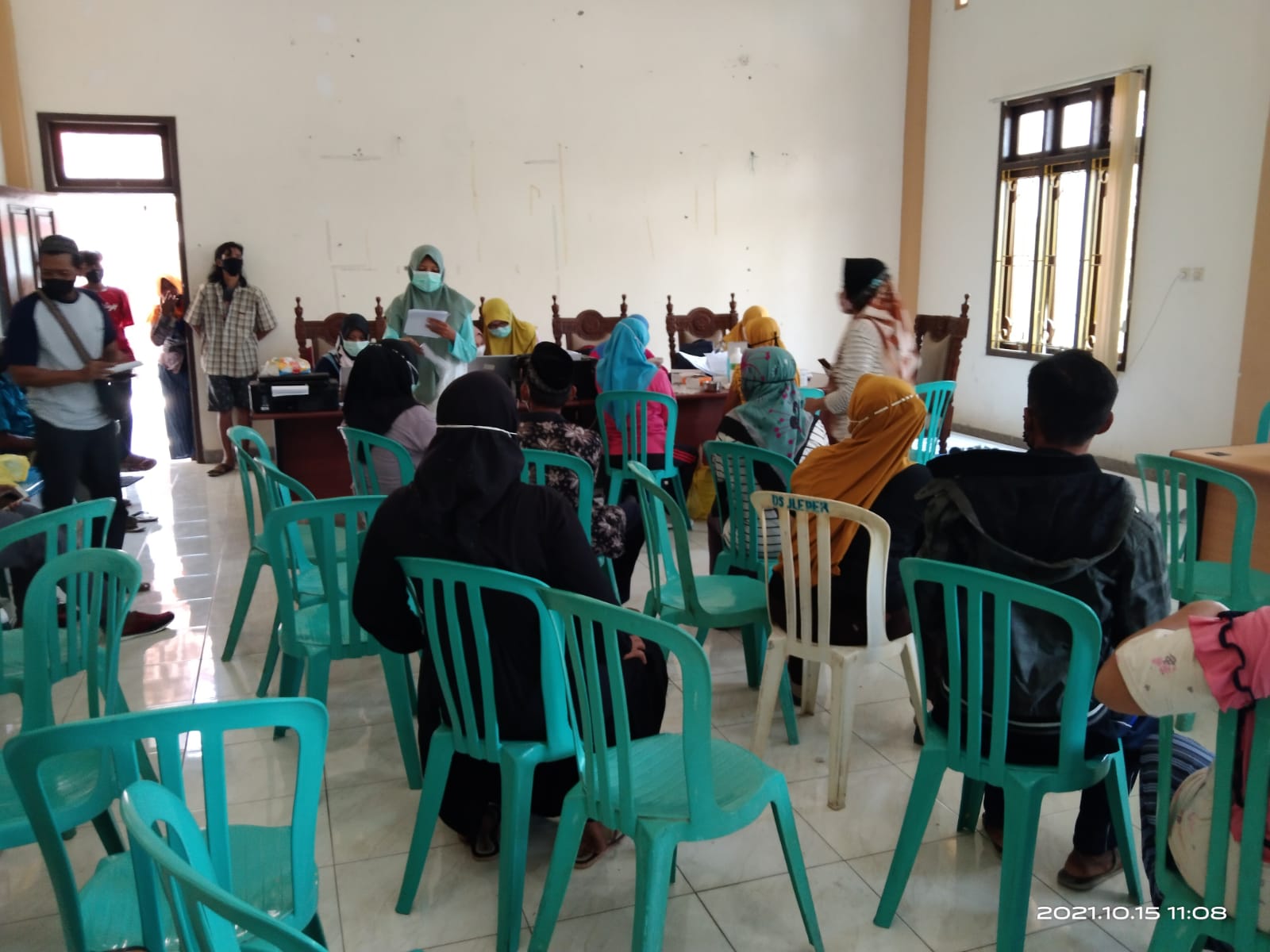 KEGIATAN VAKSINASI COVID-19 DOSIS 1 DAN DOSIS 2 DI DESA JLEPER KECAMATAN MIJEN KABUPATEN DEMAK TAHUN 2021