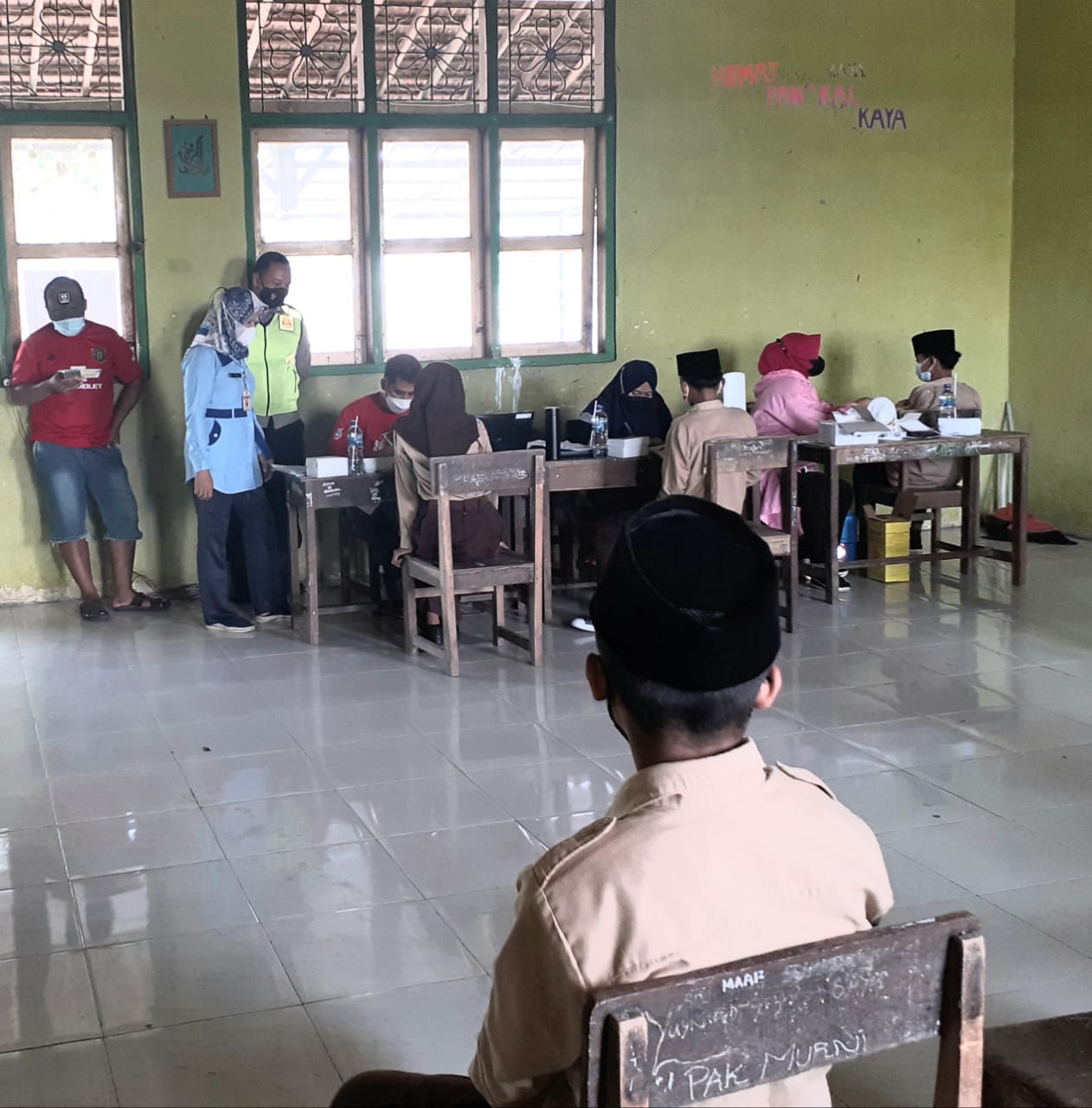 KEGIATAN VAKSINASI COVID -19 DOSIS 1 DI MTS NURUL HUDA DESA GENENG KECAMATAN MIJEN KABUPATEN DEMAK TAHUN 2021