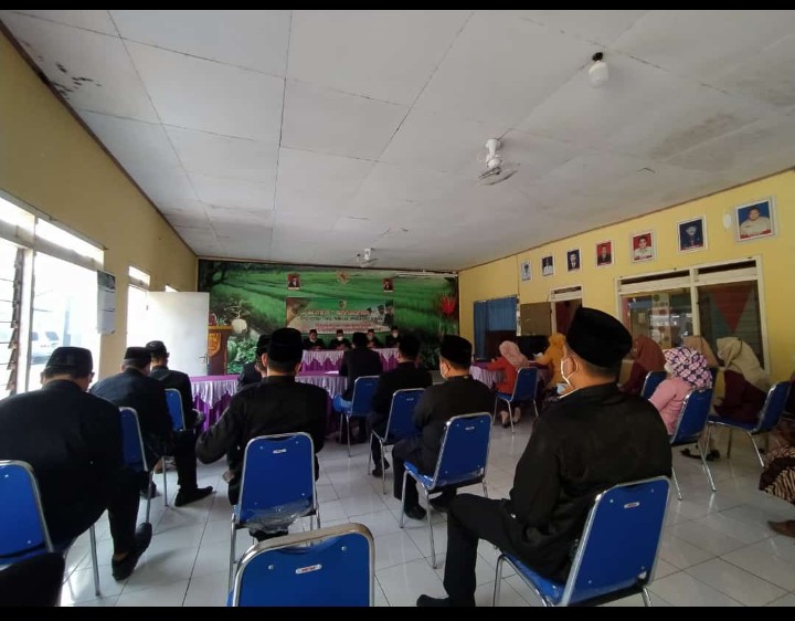 KEGIATAN RUTIN KEAGAMAAN ISTIGOSAH, TAHLIL, MENGAJI WAOSAN ALQURAN ( MIJEN ISTIMEWA ) KECAMATAN MIJEN KABUPATEN DEMAK