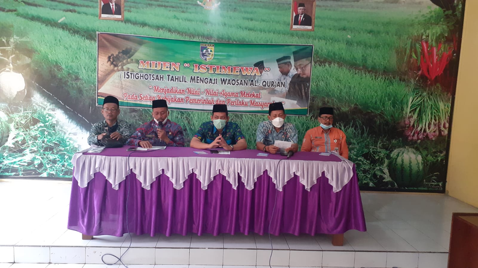 KEGIATAN KEAGAMAAN RUTIN ISTIGOSAH,TAHLIL, MENGAJI WAQSAN AL QURAN ( MIJEN ISTIMEWA ) KECAMATAN MIJEN KABUPATEN DEMAK TAHUN 2021