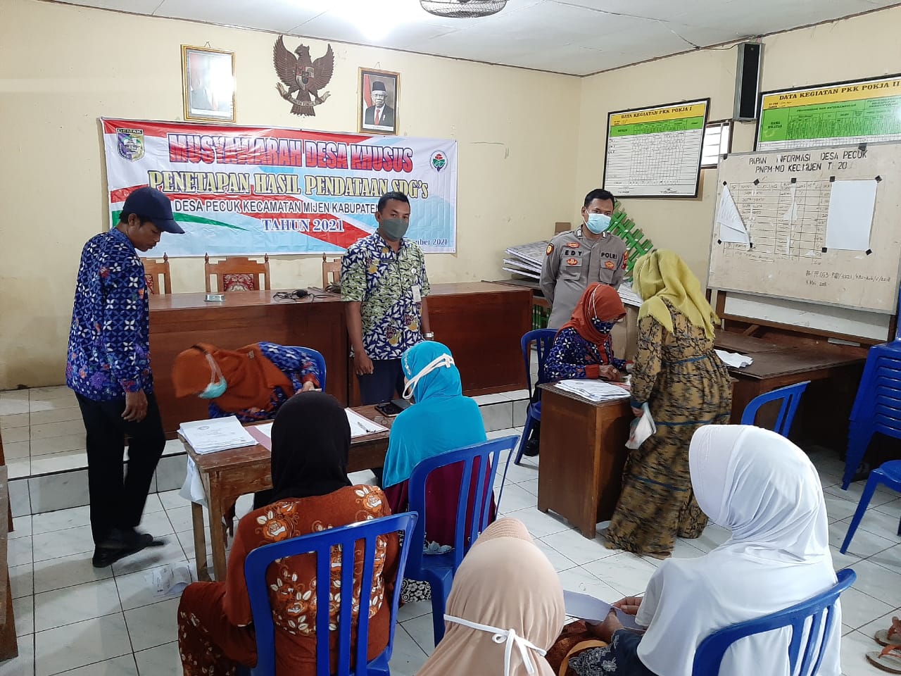 MONITORING BANTUAN LANGSUNG TUNAI DANA DESA ( BLT-DD ) DI DESA PECUK KECAMATAN MIJEN KABUPATEN DEMAK TAHUN 2021