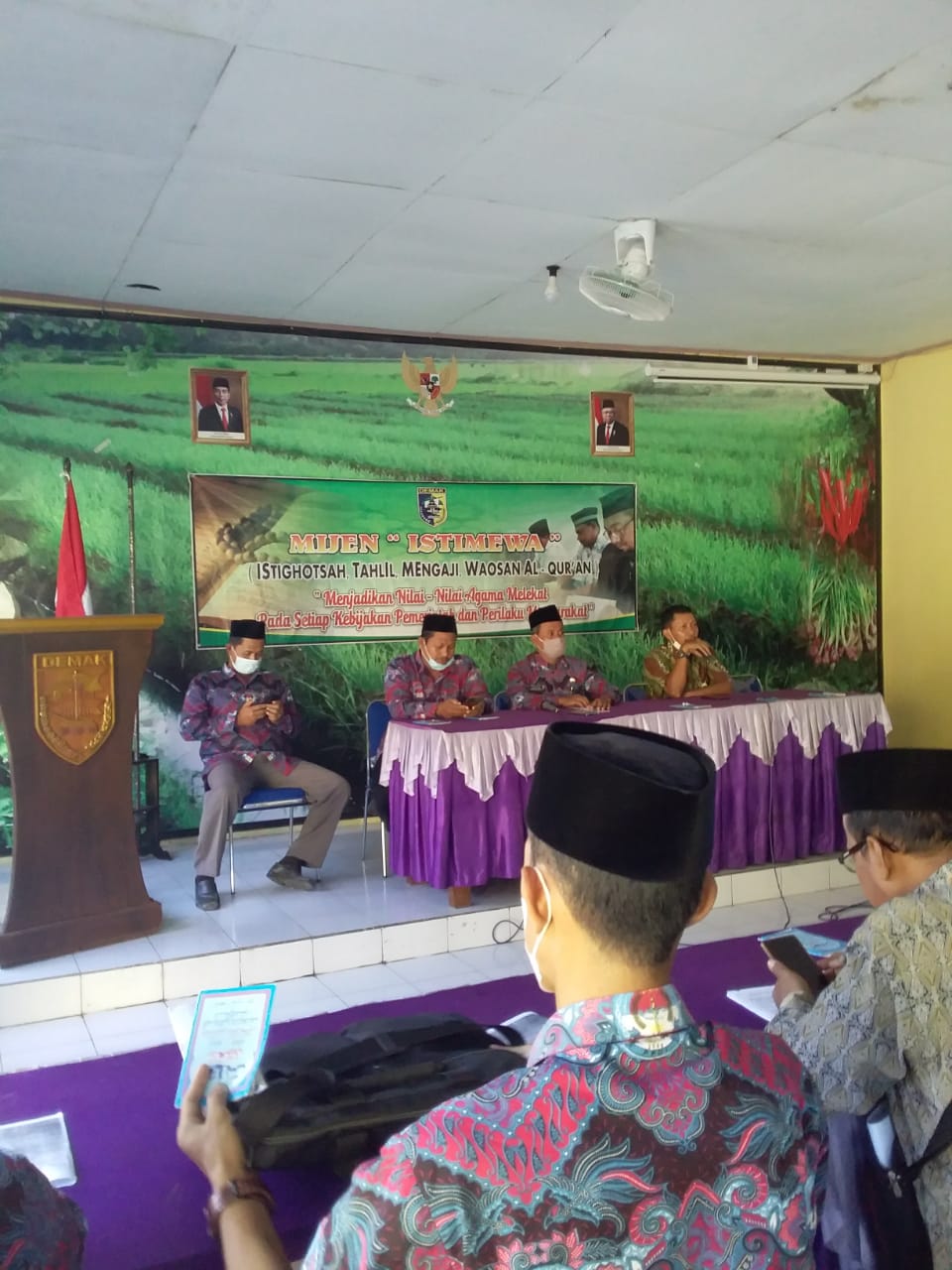 KEGIATAN RUTIN KEAGAMAAN ISTIGOSAH, TAHLIL, MENGAJI WAOSAN ALQURAN ( MIJEN ISTIMEWA ) KECAMATAN MIJEN KABUPATEN DEMAK TAHUN 2021
