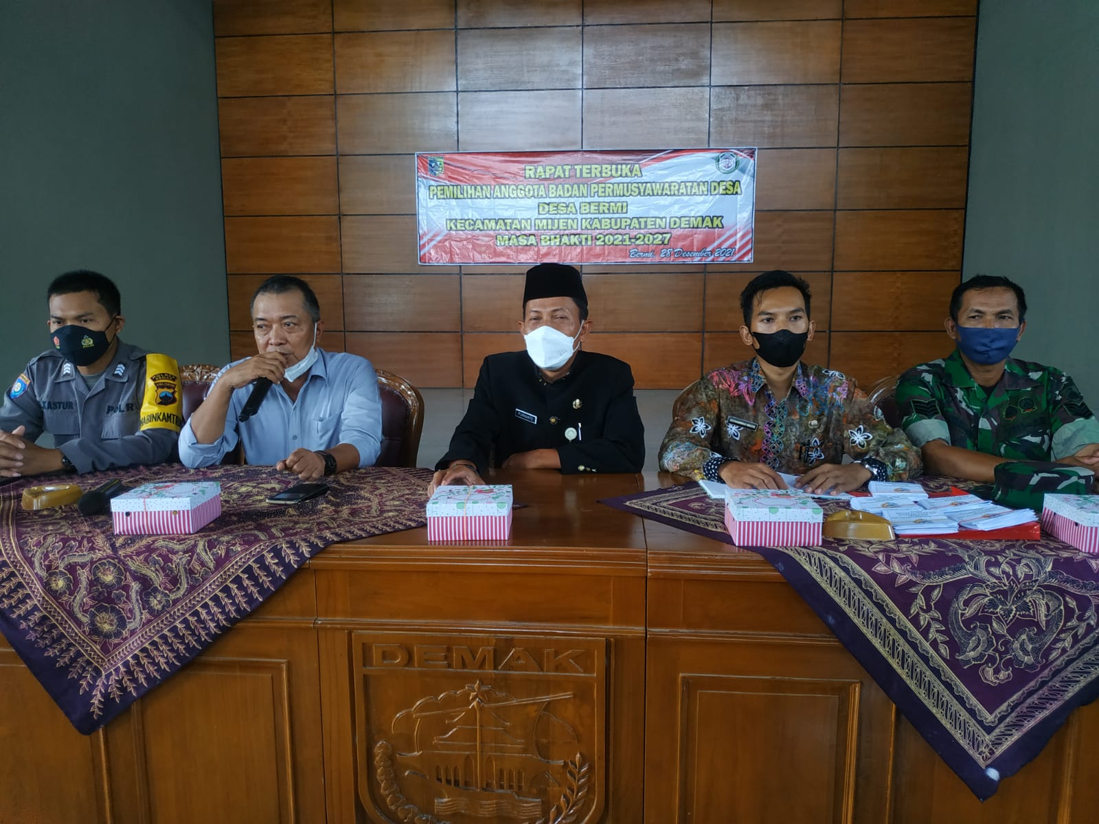 RAPAT TERBUKA PEMILIHAN BADAN PERMUSYAWARATAN DESA ( BPD ) MASA BHAKTI 2021-2027 DESA BERMI KECAMATAN MIJEN KABUPATEN DEMAK TAHUN 2021