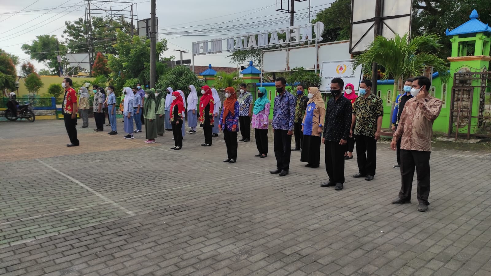 KEGIATAN APEL PAGI RUTIN RABU KECAMATAN MIJEN KABUPATEN DEMAK TAHUN 2022