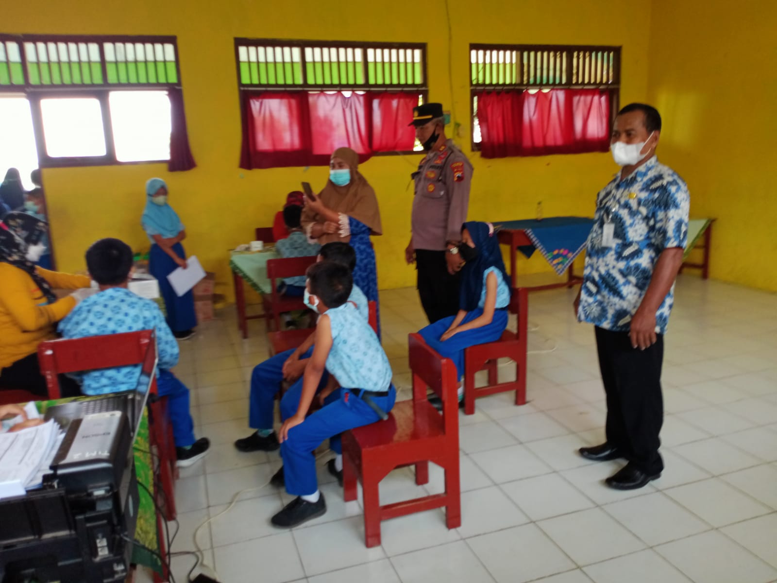 KEGIATAN VAKSINASI COVID-19 UNTUK ANAK USIA 6-11 TAHUN DI SD NEGERI 2 REJOASARI KECAMATAN MIJEN KABUPATEN DEMAK TAHUN 2022