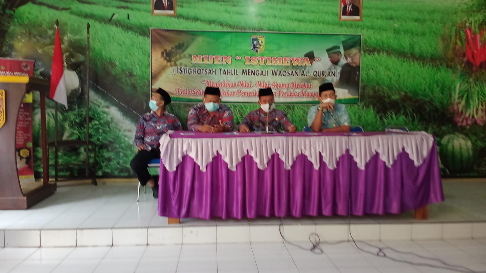 KEGIATAN RUTIN KEAGAMAAN ISTIGOSAH, TAHLIL, MENGAJI WAOSAN AL QURAN ( MIJEN ISTIMEWA ) KECAMATAN MIJEN KABUPATEN DEMAK TAHUN 2022